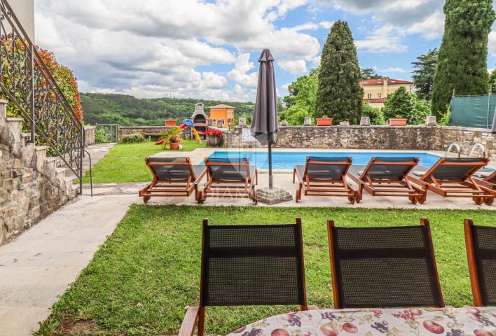 Attractive house with an unforgettable view!