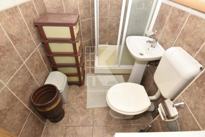 Izdavanje, Jednosoban stan, Podgorica, Centar, 43m2