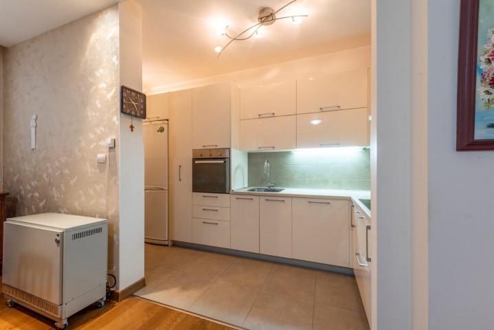 One-bedroom apartment on the first line to the sea, Petrovac (Budva)