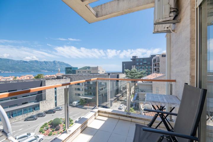 One-bedroom apartment with sea view, Gospostina (Budva)