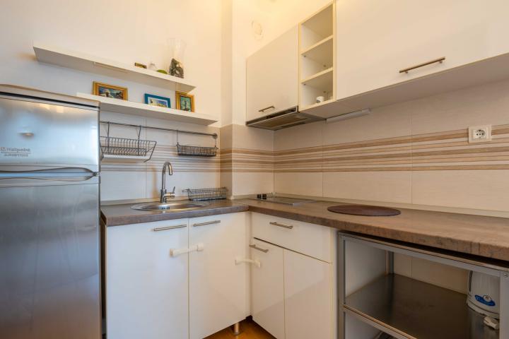 One-bedroom apartment with sea view, Gospostina (Budva)