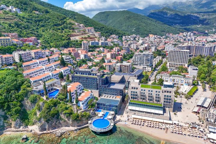 One-bedroom apartment with sea view, Gospostina (Budva)