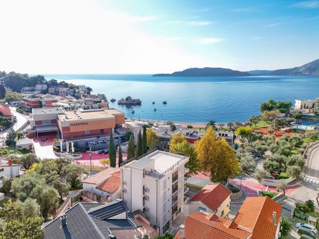 New two-bedroom apartments 50m from the sea, Przno