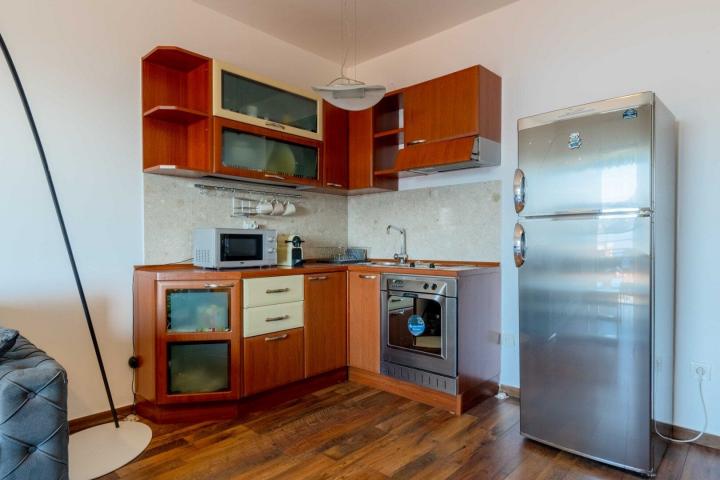 One-bedroom apartment near the beach, Przno