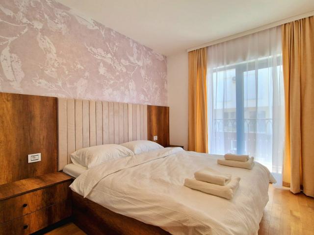 Furnished one-bedroom apartment with garage space in