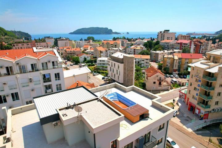 Furnished one-bedroom apartment with garage space in