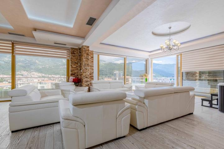 Unique two-bedroom apartment, Victoria Residence, Budva
