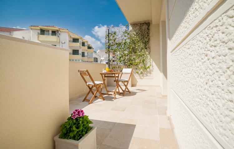 Budva, center - exclusive 4-star mini hotel, 