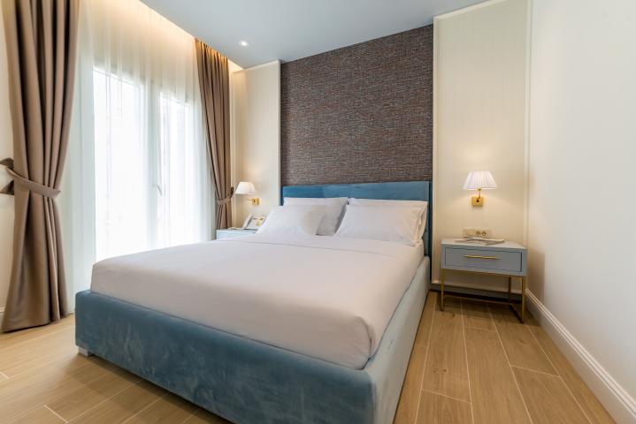 Budva, center - exclusive 4-star mini hotel, 