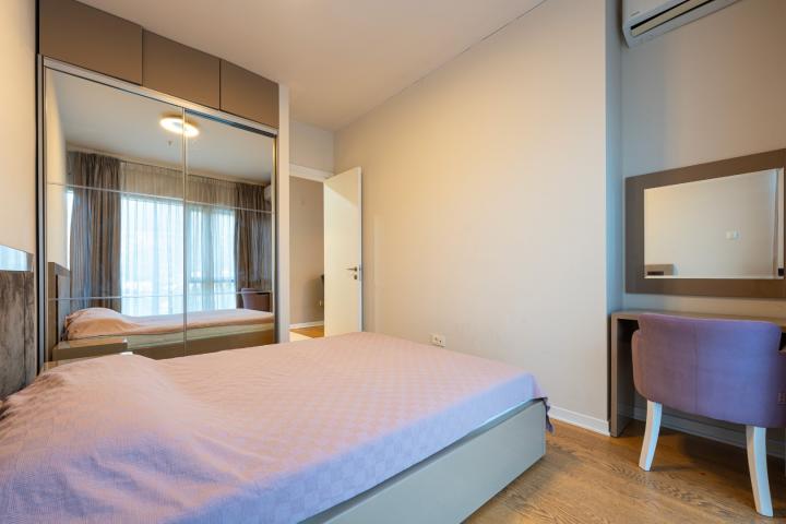 Furnished two-room apartment with sea view, Tre Canne
