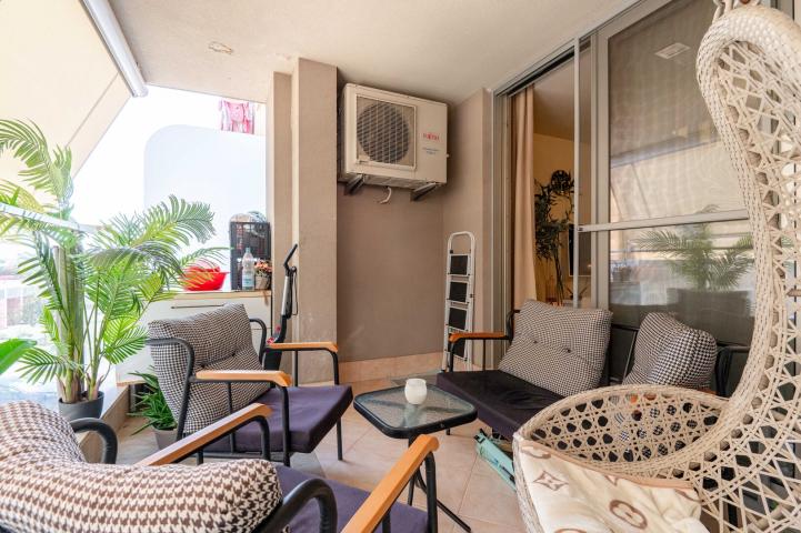 Two-bedroom designer apartment in the center, Budva