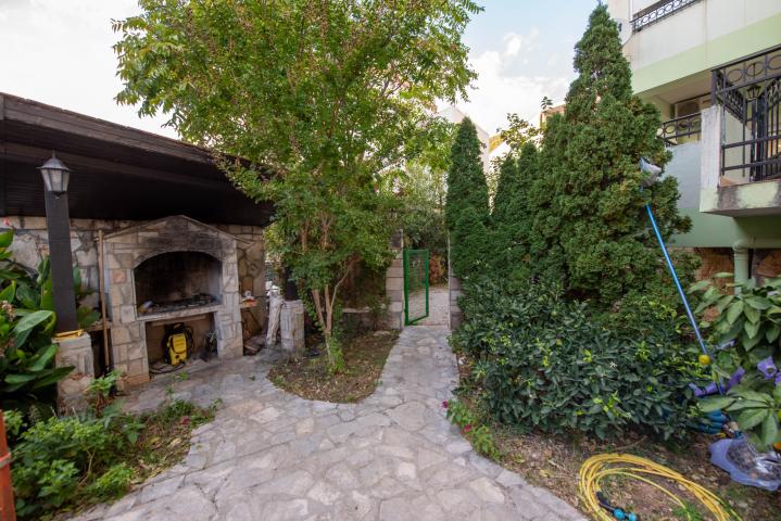 Two-bedroom apartment in a pleasant complex with a swimming pool and