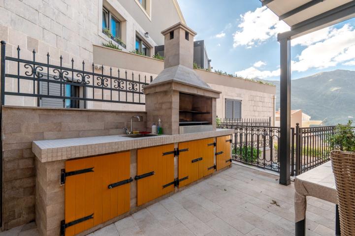 Three studio apartments for joint sale with swimming pool, 