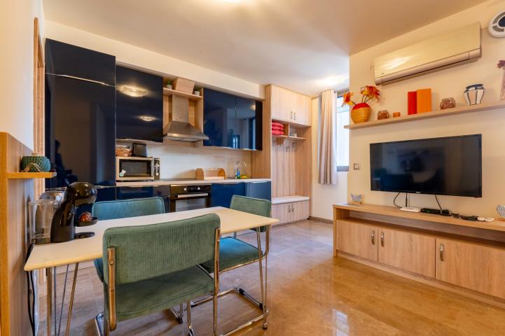 Three studio apartments for joint sale with swimming pool, 