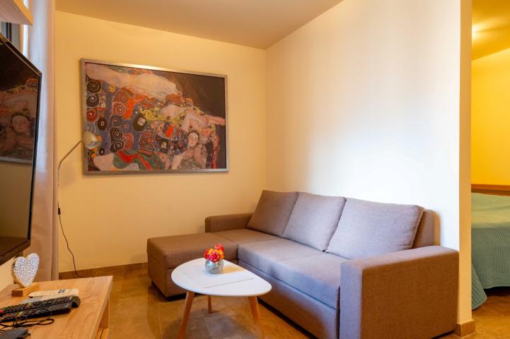 Three studio apartments for joint sale with swimming pool, 