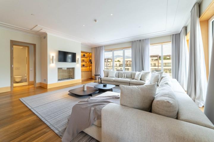 Exclusive 3 bedroom Penthouse Aqua