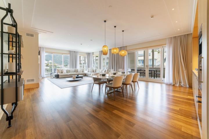 Exclusive 3 bedroom Penthouse Aqua
