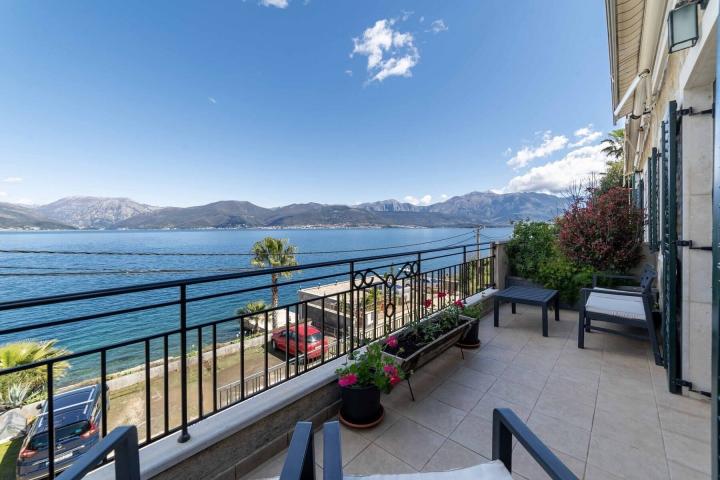 Krasici 3 bedroom Waterfront Duplex Apartment