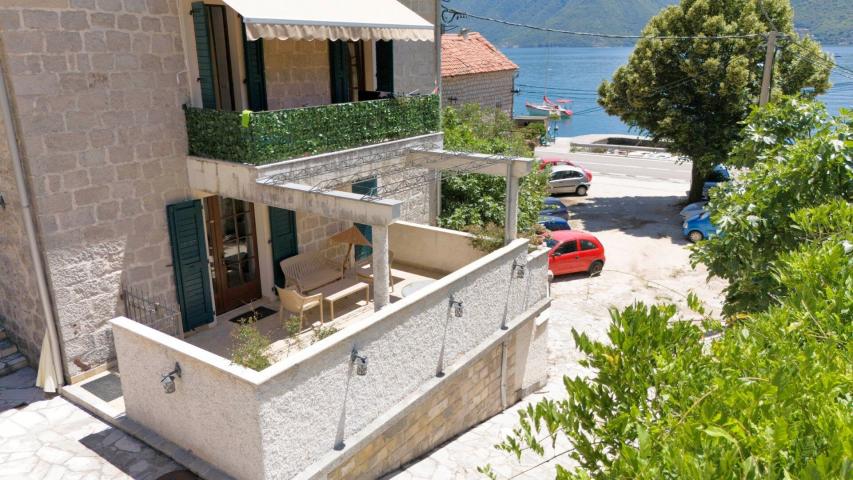 Waterfront 3 bedroom Apartment Strp