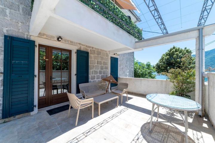 Waterfront 3 bedroom Apartment Strp
