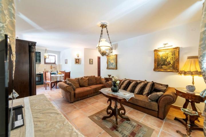 Waterfront 3 bedroom Apartment Strp