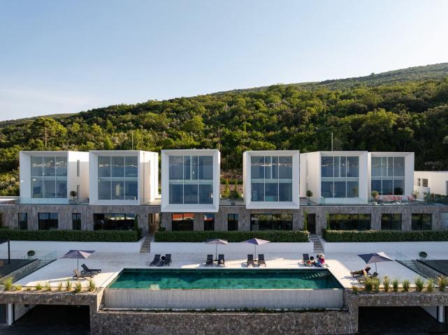 Luxury Sea-View Apartment for Rent, Krasici