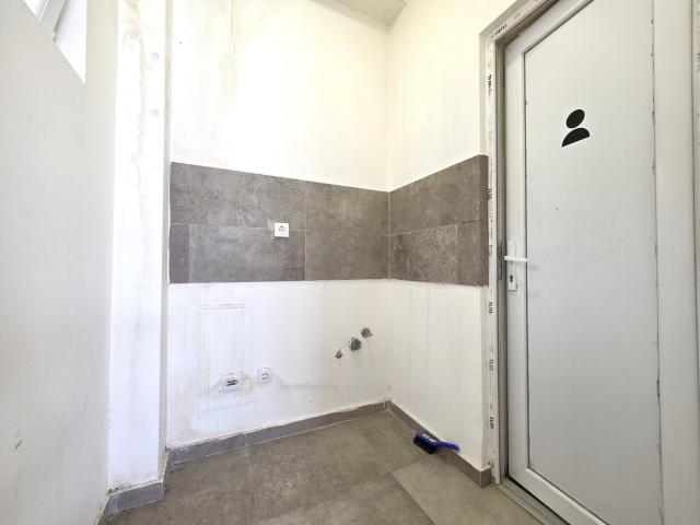 Poslovni prostor, 45m2, Masline, Podgorica