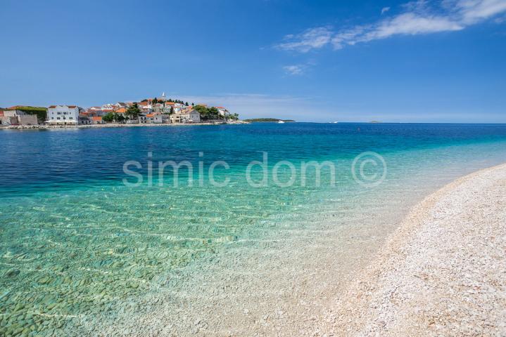 Apartmani u novogradnji, Primošten