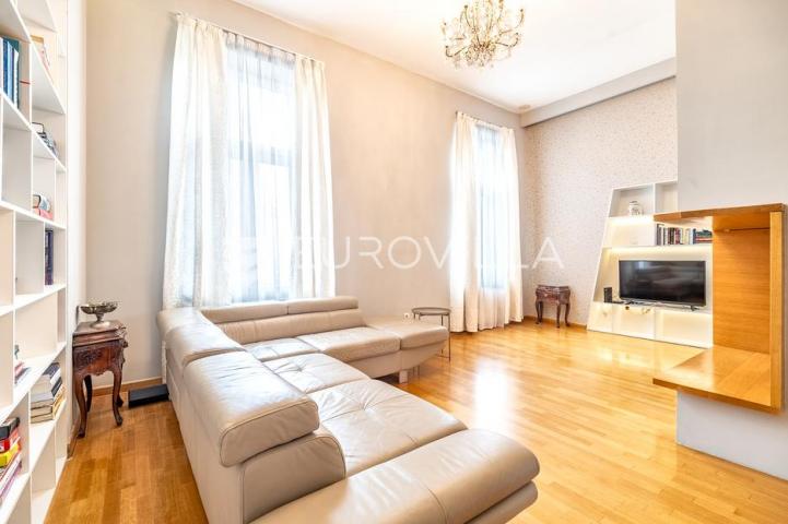 Zagreb, Centar, luksuzan trosoban stan za najam, 102 m²