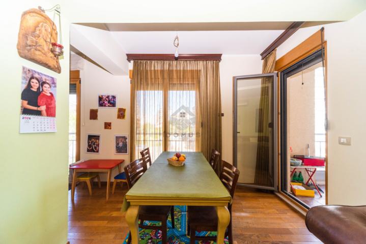 Dvosoban stan 81m2, Krivi Most - Podgorica