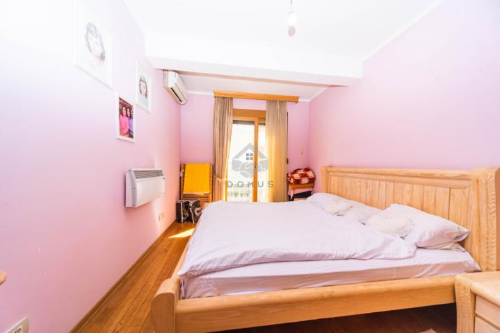 Dvosoban stan 81m2, Krivi Most - Podgorica