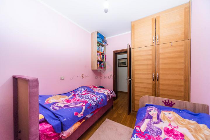 Dvosoban stan 81m2, Krivi Most - Podgorica