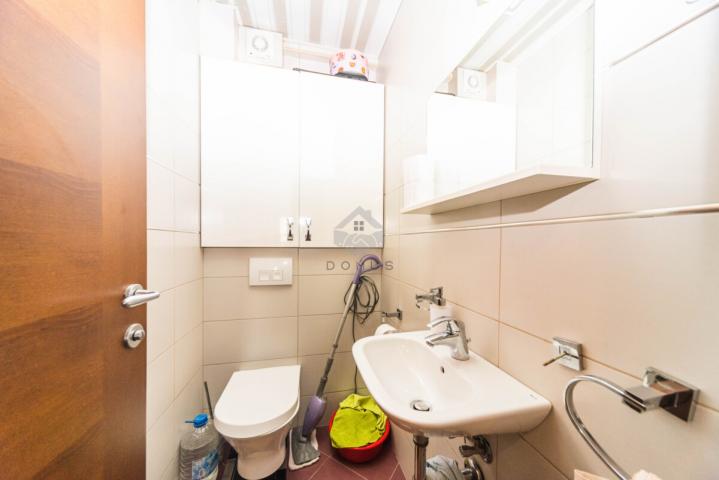 Dvosoban stan 81m2, Krivi Most - Podgorica