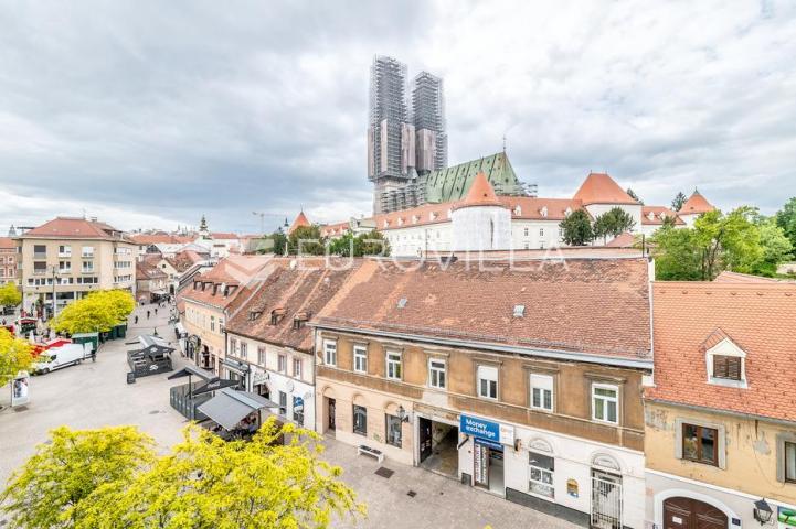 Zagreb, Centar, dvosoban stan 59 m² s pogledom na katedralu