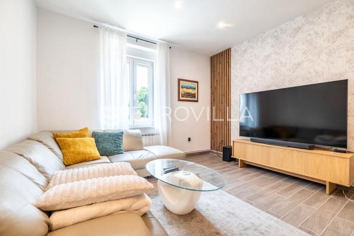 Zagreb, Centar, dvosoban stan 59 m² s pogledom na katedralu