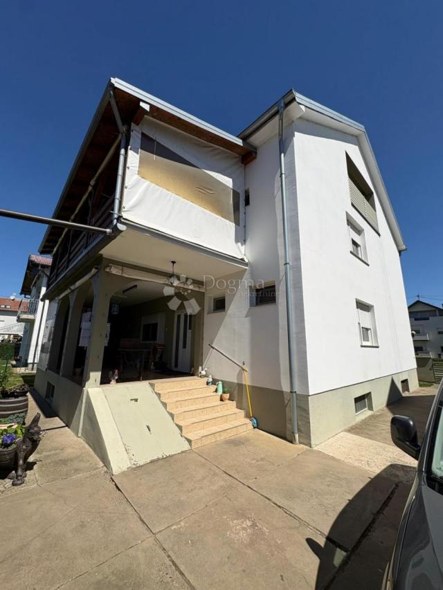 Kuća 648 m² s podrumom i potencijalom za 2 stana