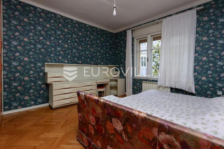 Rijeka, Kozala, stan veličine 265,54 m² s okućnicom i garažom na odličnoj lokaciji