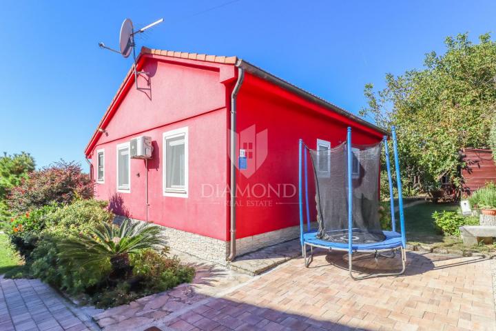 Rovinj, surroundings, beautiful house with swimming pool!