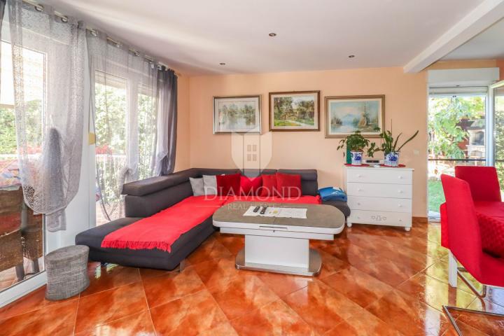 Rovinj, surroundings, beautiful house with swimming pool!