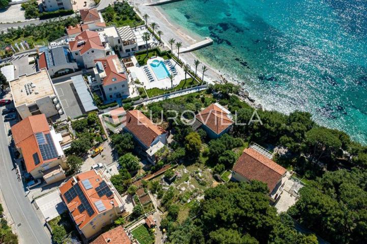 Orebić, poluotok Pelješac, premium lokacija uz more samostojeće kuće