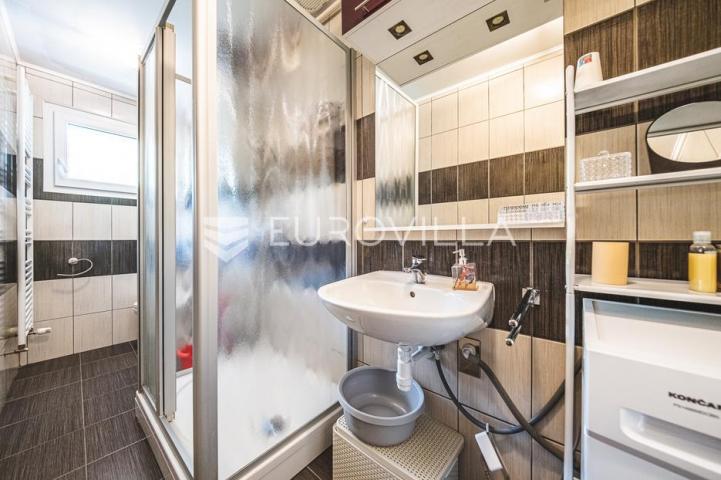 Zagreb, MAKSIMIR, trosoban stan, 52 m², garažno parkirno mjesto, top lokacija