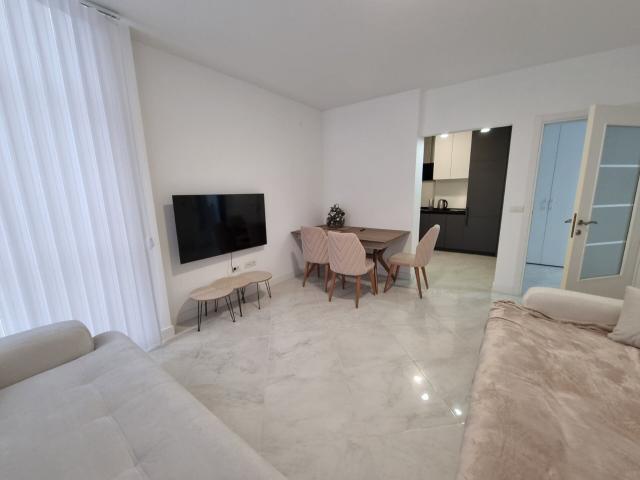 Prodaja, Stan, 95m2 , Rozino
