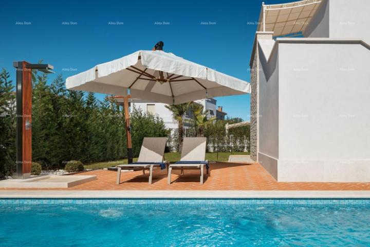 House Wonderful villa with pool!