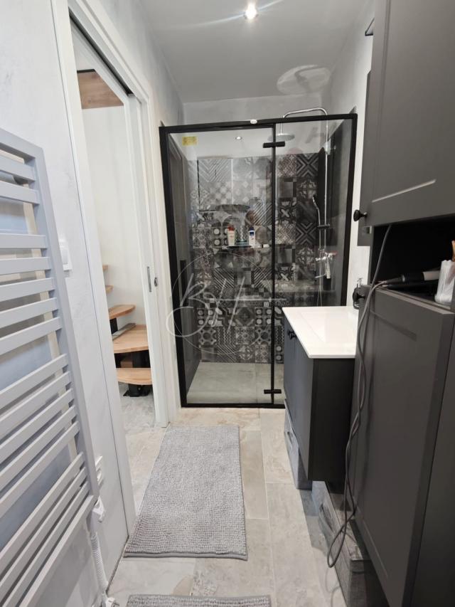 Lovran – apartman s vlastitim dvorištem