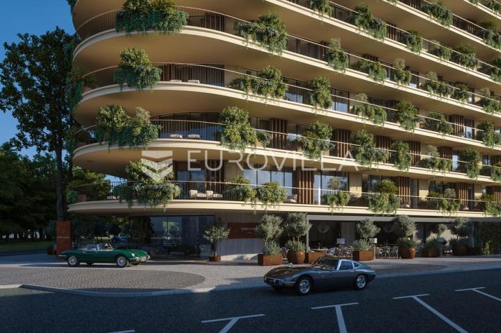 Istra, Umag, Green Tower Residence, trosoban apartman s terasom na 4. katu