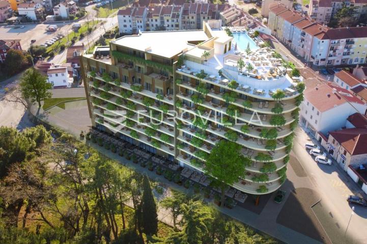Istra, Umag, Green Tower Residence, trosoban apartman s terasom na 4. katu