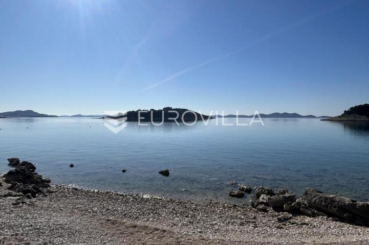 Biograd na moru, Pakoštane, dvosobni apartman s krovnom terasom i pogledom na more
