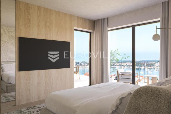 Istra, Umag — Green Tower Residence, moderan jednosoban stan s terasom na 4. katu