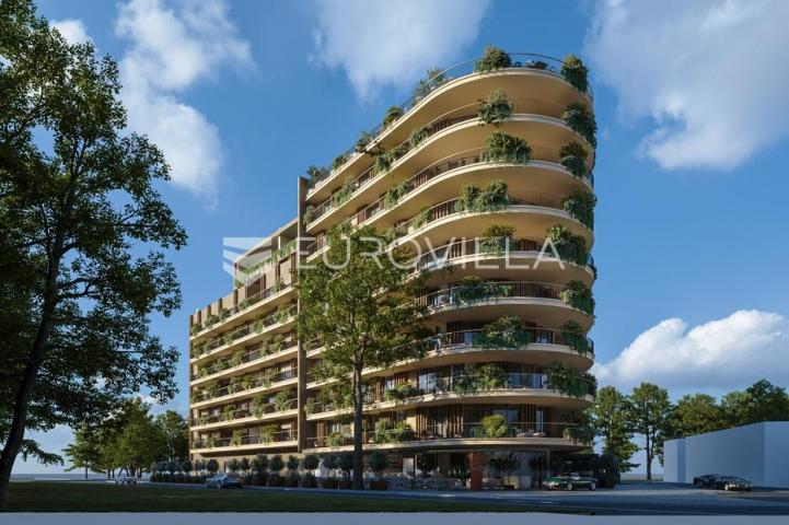 Istra, Umag, Green Tower Residence, trosoban apartman s terasom na 3. katu