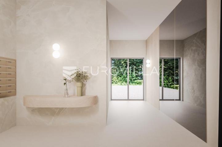 Istra, Umag, Green Tower Residence, trosoban apartman s terasom na 3. katu